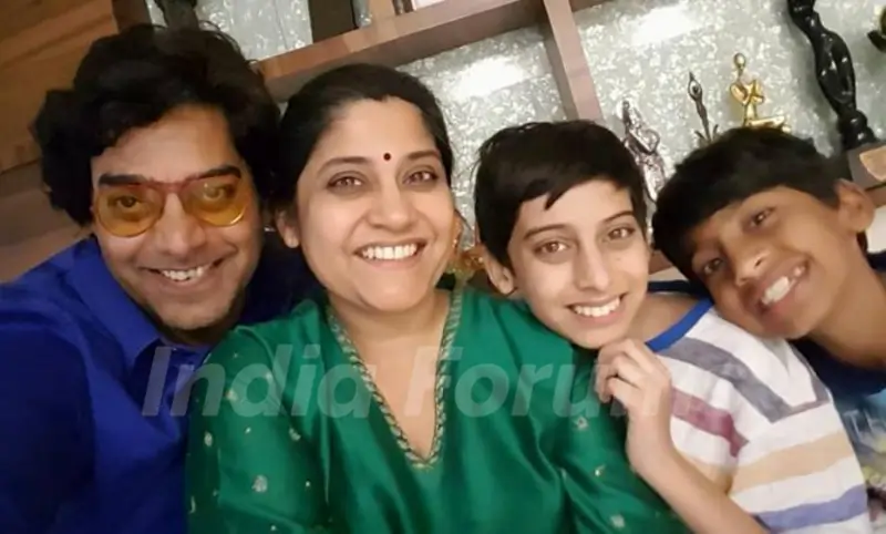 Renuka Shahane Family