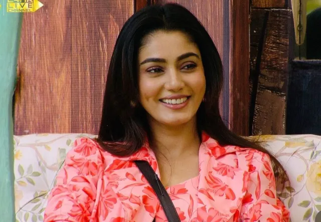 Sana Makbul